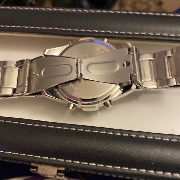 Man’sWatch - Picture 4 of 7